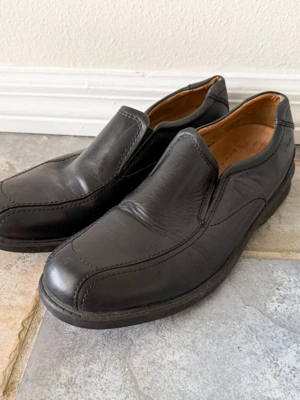 Clarks Mens Black Leather Slip On Loafers Comfort Casual Shoes 9M